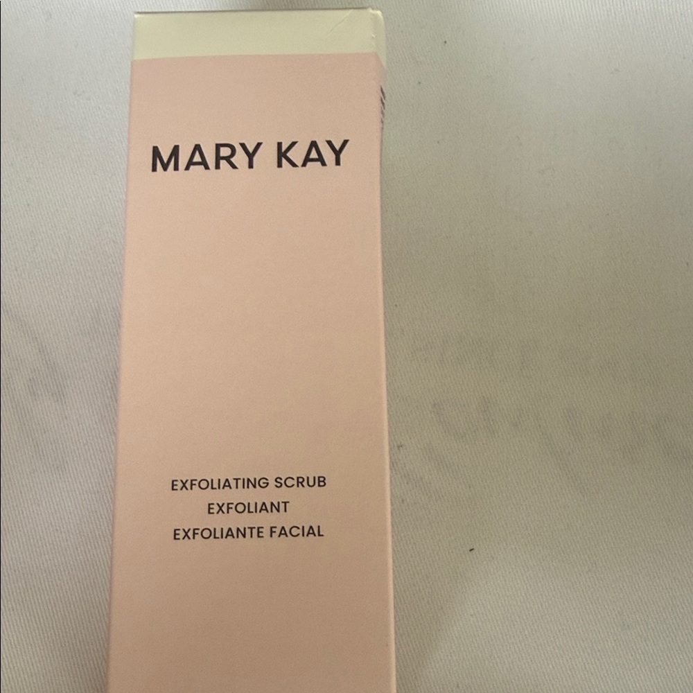 Mary Kay Exfoliating Facial Scrub